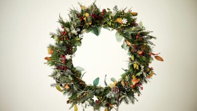 Photo of Kerstkrans ophangen zonder boren: zo doe je het stap voor stap